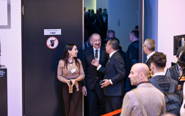 İlham Əliyev Ümumdünya İqtisadi Forumu çərçivəsində panel iclasda iştirak edib