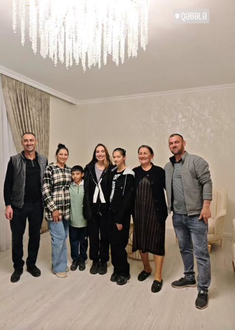 Leyla və Arzu Əliyevalar Qəbələdə - Fotolar