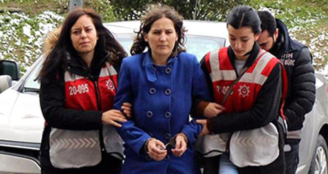 Anadan dəhşətli əməl: Sevgilisi ilə birləşib 40 günlük körpəsini... - FOTO