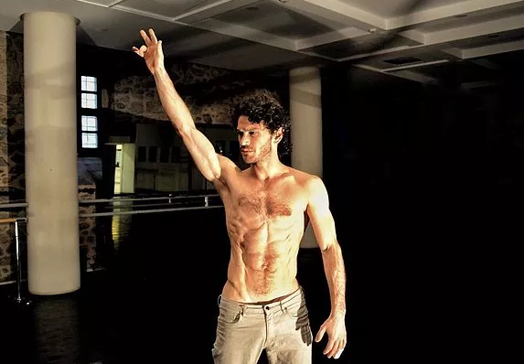 Dünya Kənanın səsindən DANIŞIR - VİDEO