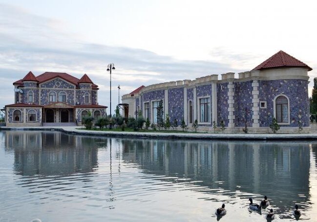 Ziya Məmmədovun "kəndin başındakı" restoranı... - Fotolar