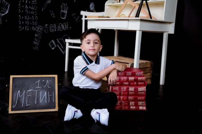 Övladlarını birinci sinfə yola saldılar - Fotolar