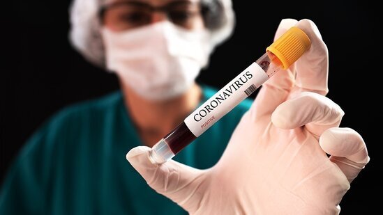 Fransada 600 hərbçi koronavirusa yoluxub