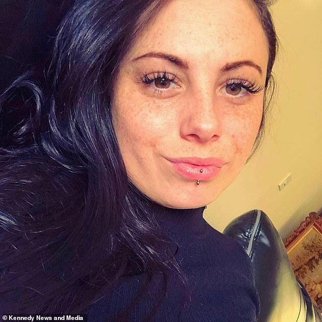 3 ay solariuma getdi, ayağındakı kiçik xal BU HALA DÜŞDÜ - DƏHŞƏTLİ FOTOLAR