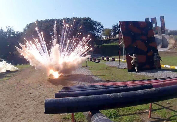 Xüsusi Təyinatlı Qüvvələrin hərbi təlimlərindən görüntülər - FOTO/VİDEO