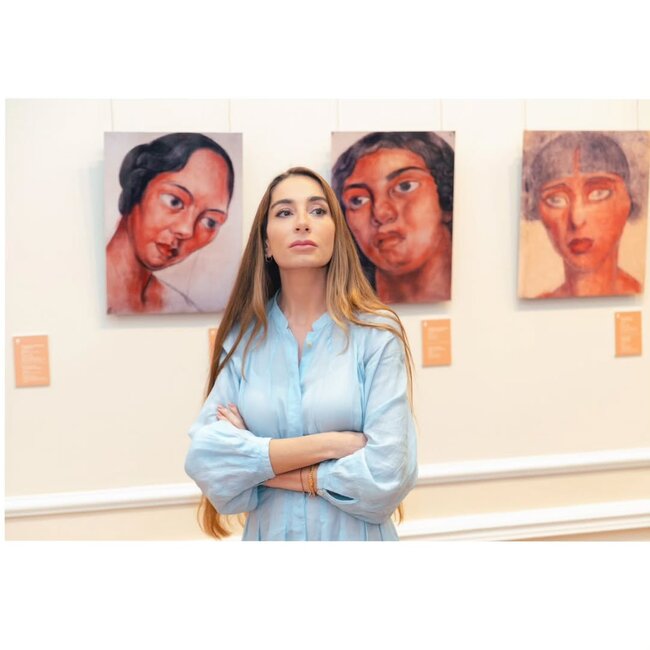 Prezidentin qızları Milli İncəsənət Muzeyində - Fotolar