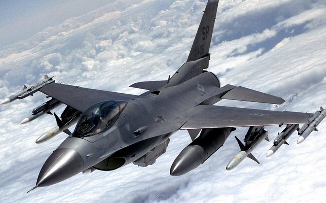 Rumıniya əlavə 4 ədəd "F-16" təyyarəsi əldə edib