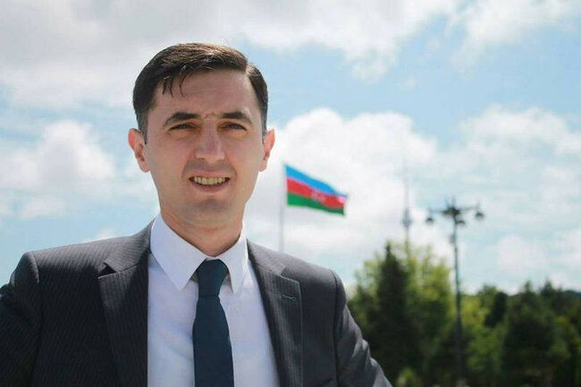Müxalifət partiyasının sədri: