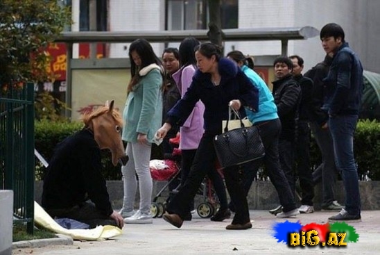 Çarəsiz ata - FOTO