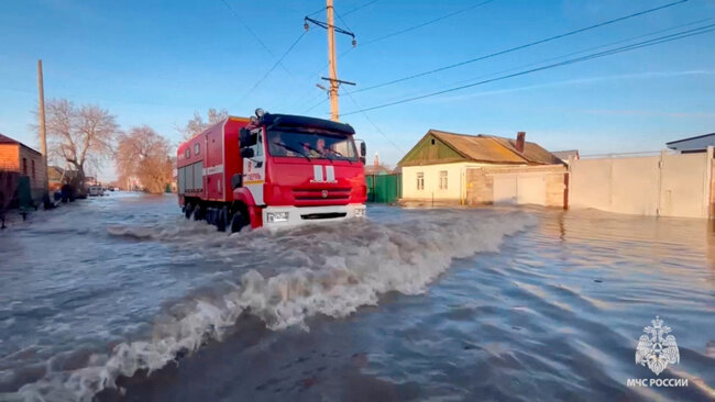 Rusiyada 10 400-dən çox evi su basıb - VİDEO