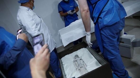 Meksikada tapılan yadplanetlilərin qalıqlarının rentgeni çəkildi - Sirr pərdəsi açılır - FOTO