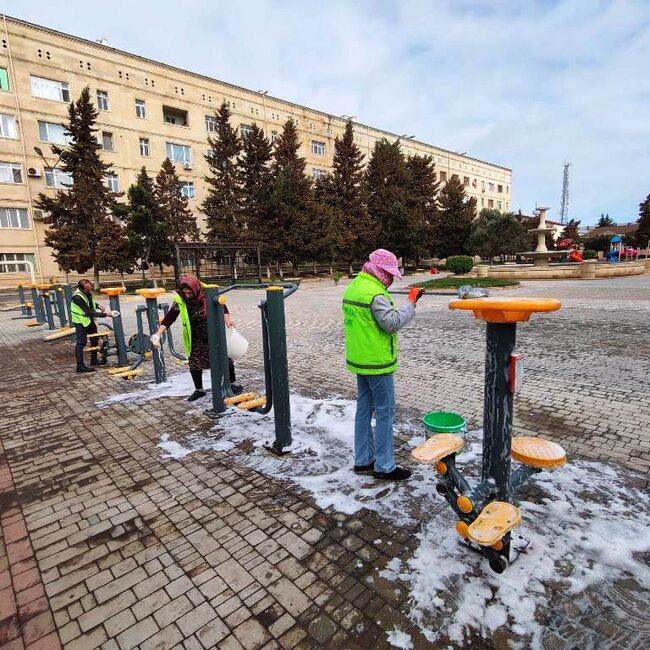 Güclü yağışdan sonra paytaxtda genişmiqyaslı daxili iməclik keçirilib