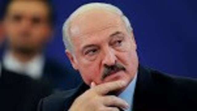 Lukaşenko azərbaycanlı biznesmeni fəxri ordenlə təltif edib