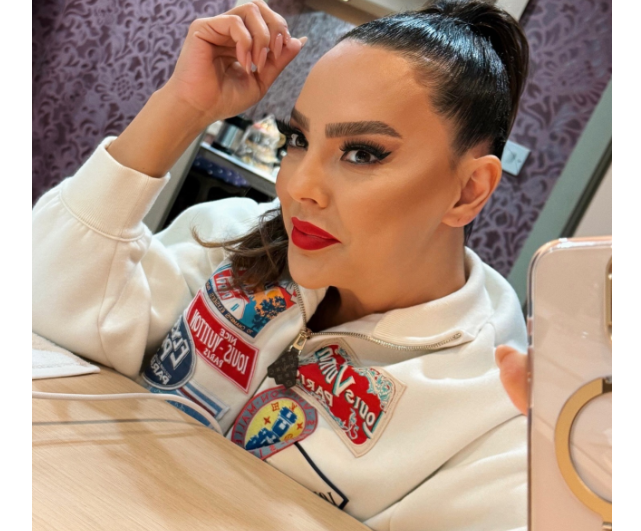 Ebru Gündeşin üslub dəyişikliyi sosial mediada gündəm oldu