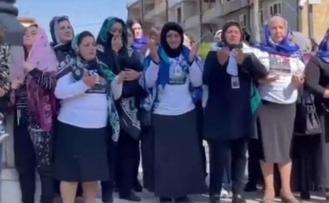 Alim Qasımov Şuşada Azan oxudu, şəhid anaları ağladı - Video
