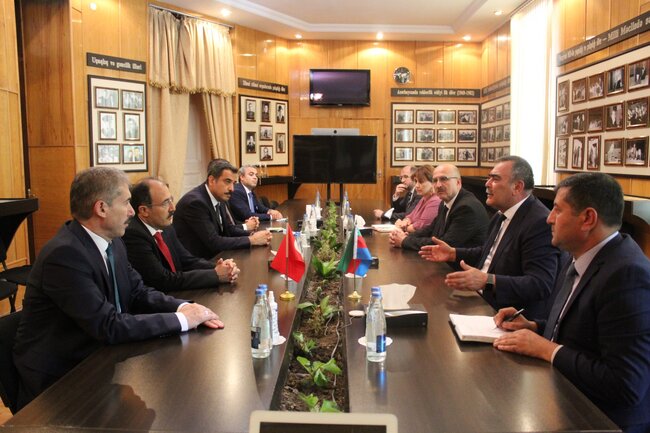 Türkiyənin səfirinin Gəncəyə rəsmi səfəri