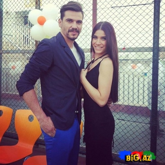 Ido, milli futbolçunun bacısı ilə birlikdə - FOTO