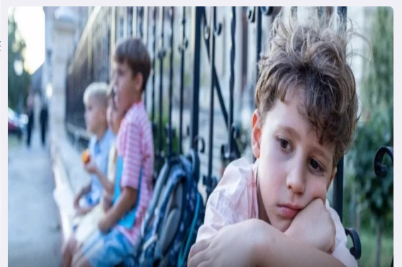 Uşağın məktəbə getmək istəməməsinin SƏBƏBLƏRİ