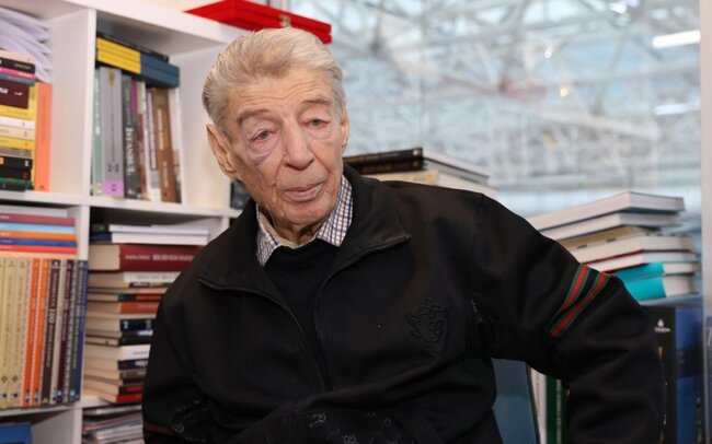 Türkiyəli məşhur müğənni vəfat etdi - FOTO