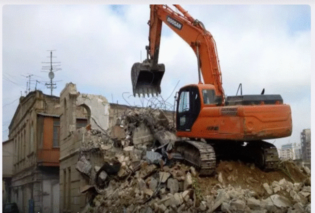 "Sovetski"də söküntü yerindən meyit tapıldı