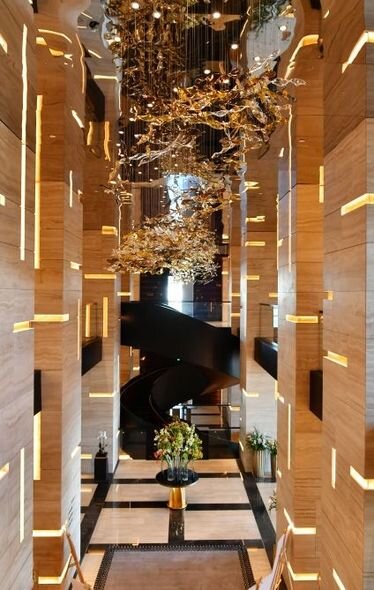 İlham Əliyev və Mehriban Əliyeva Bakıda hotelin açılışında iştirak ediblər - YENİLƏNİB + FOTO