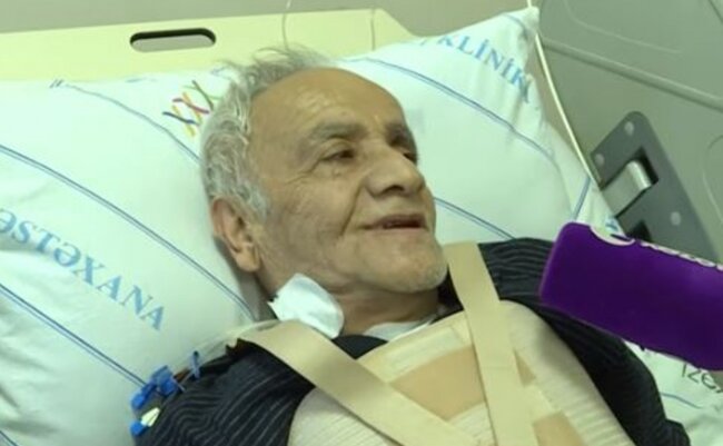 Əməliyyat olunan Vahid Əliyevin xəstəxanadan - Fotosu