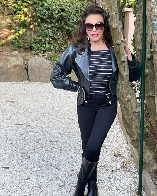 89 yaşlı əfsanəvi aktrisanın son fotosu təəccübləndirdi