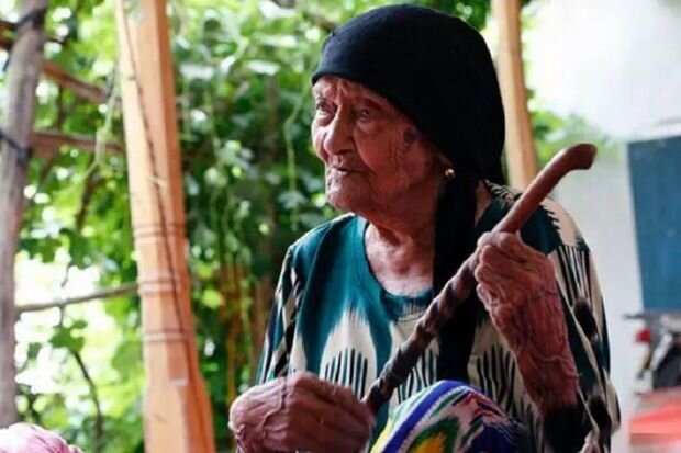 135 yaşında olan Çinin ən yaşlı qadını vəfat edib - FOTO