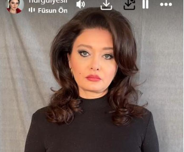 Nurgül Yeşilçay hər kəsi məftun etdi