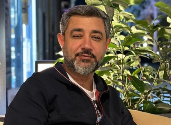 "Tək məni yox, başqa sənətçiləri də aldadıb"