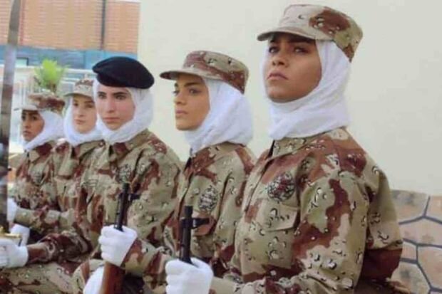 Küveyt ordusu qadınlara döyüş tapşırıqlarını yerinə yetirməyə icazə verdi