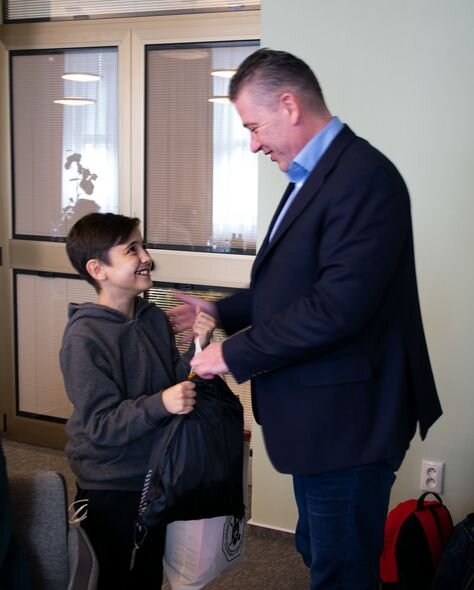 Sərhədə təkbaşına çatan azyaşlı Suriya müharibəsindən də qaçıbmış - FOTO-VİDEO