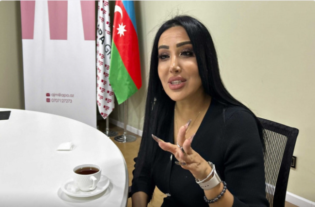 "Kişilərin başında mikrofon sındırmışam" – "Niqulya xanım" ilə MÜSAHİBƏ