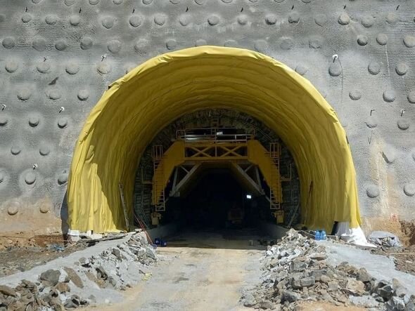 Əhmədbəyli-Füzuli-Şuşa yolundakı tunellərin tikintisindən yeni görüntülər – FOTO