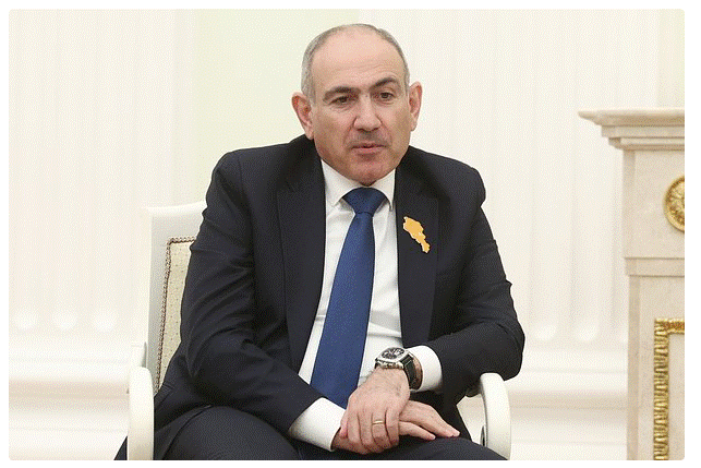Spitakda Paşinyanla sakin arasında qarşıdurma