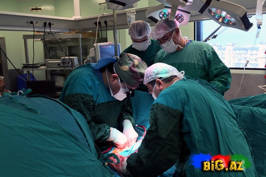 Azərbaycanda ilk dəfə prostat vəzi laporoskopik yolla çıxarılıb