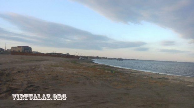 Bakıda kanalizasiya birbaşa çimərliyə axıdılır - FOTO