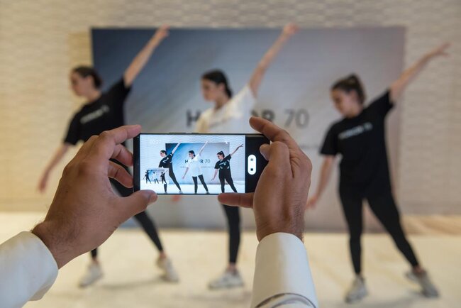 Azərbaycanda "HONOR"un yeni flaqmanı təqdim olundu - FOTO