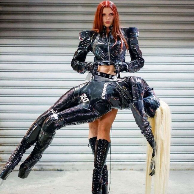 ŞOK edən ÇANTA: Sanki meyit daşıyır... - FOTO