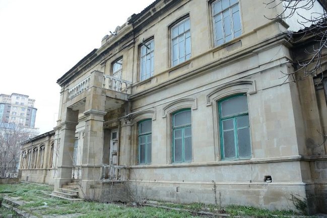 Bakının mərkəzində bu universitet üçün korpus tikilir – 3 MİN TƏLƏBƏ TƏHSİL ALACAQ