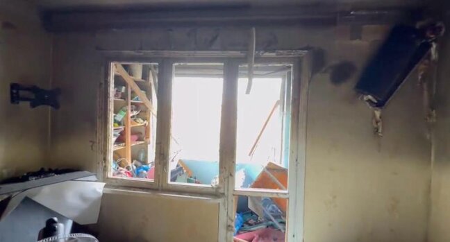 Lökbatanda yaşayış binasında partlayış olub (FOTO)