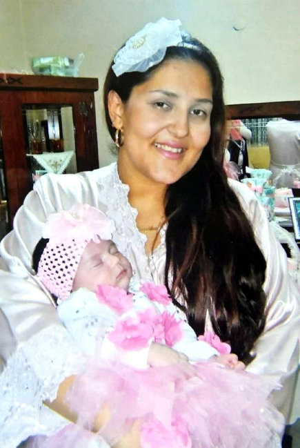 22 yaşlı ananın faciəvi ölümü: Həkim daxili orqanında sarğı bezi unutdu və... - FOTOLAR