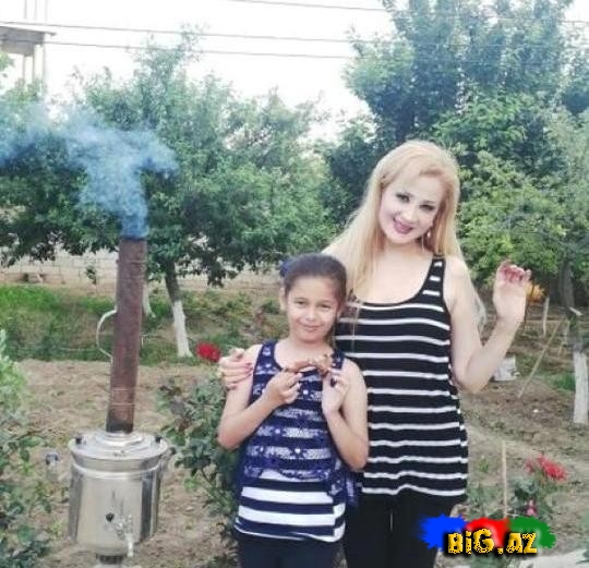 Məleykə Əsədovanın bacısı və qızı - FOTO