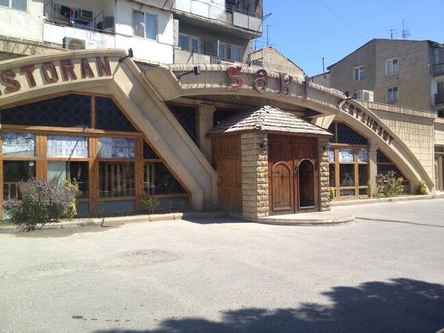 Azərbaycanlı iri məmurların adlı-sanlı restoranları: hansı dəbdəbəli yer kimindir?