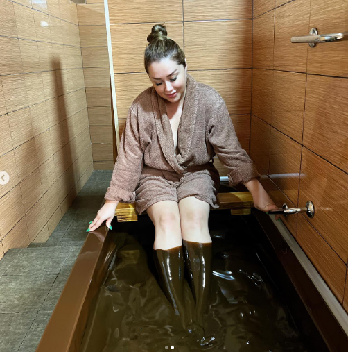 Xatirə İslam hamamdan FOTO paylaşdı