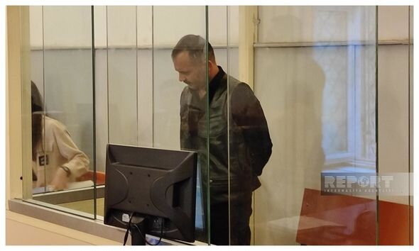 Keçmiş arvadını, qayınanasını və övladlarını qumbara ilə partladıb öldürməyə çalışan şəxsin məhkəməsi başlayıb