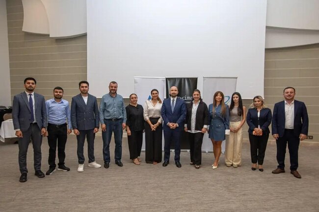 "Azərsun Holdinq" "Süni intellekt dövründə effektiv sayt idarəetməsi" mövzusunda təlim keçirib