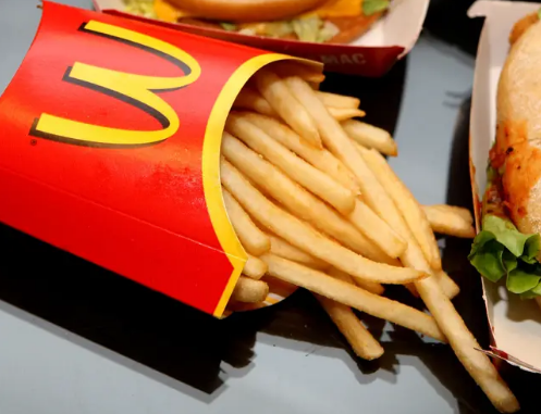 "McDonalds"ın keçmiş işçisi kartof-frini evə təzə çatdırmağın SİRRİNİ AÇDI