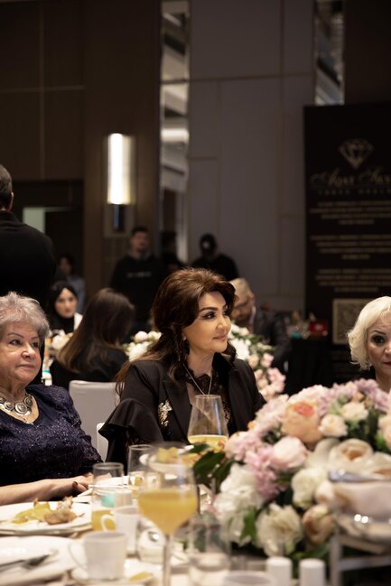 Məşhurların iştirakı ilə ilin ilk "Azerbaijan Best Awards" mükafatlandırma layihəsi baş tutdu - FOTO