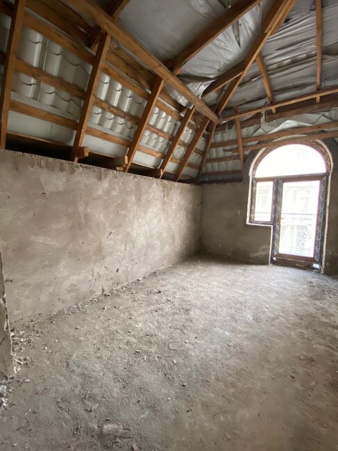 Təcili Xırdalan şəhəri aaaf park yaşayış kompleksində təmirsiz mənzil satılır!